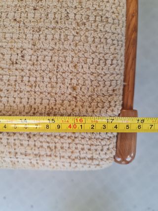 Silla nórdica en haya y tapizada en cheviot