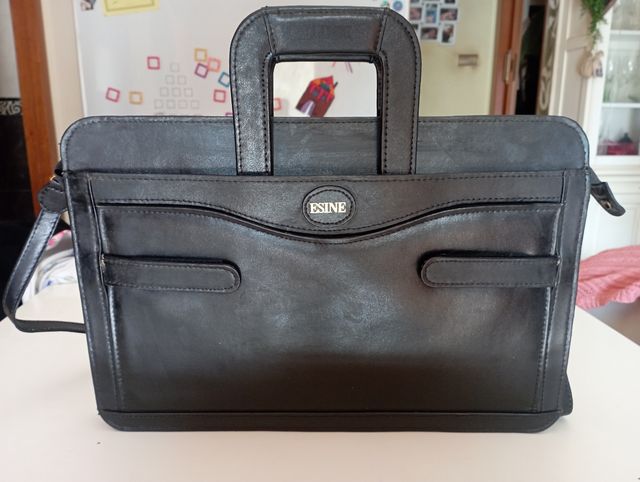 Maletin portadocumentos de piel negro