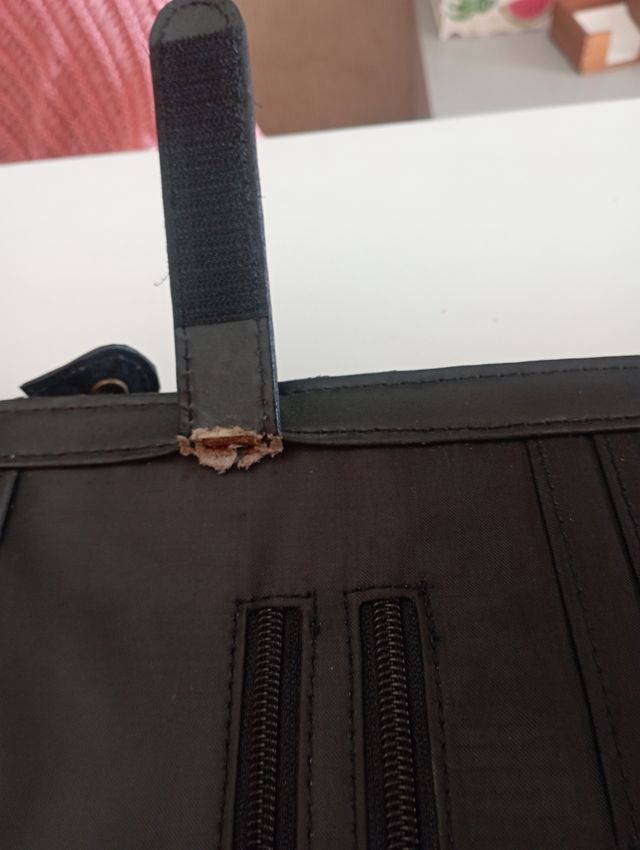 Maletin portadocumentos de piel negro