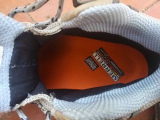 Botín Merrell talla 38