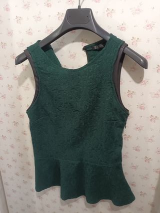 top brocado. Zara. TAlla M.