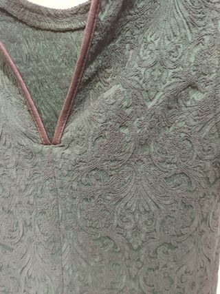 top brocado. Zara. TAlla M.