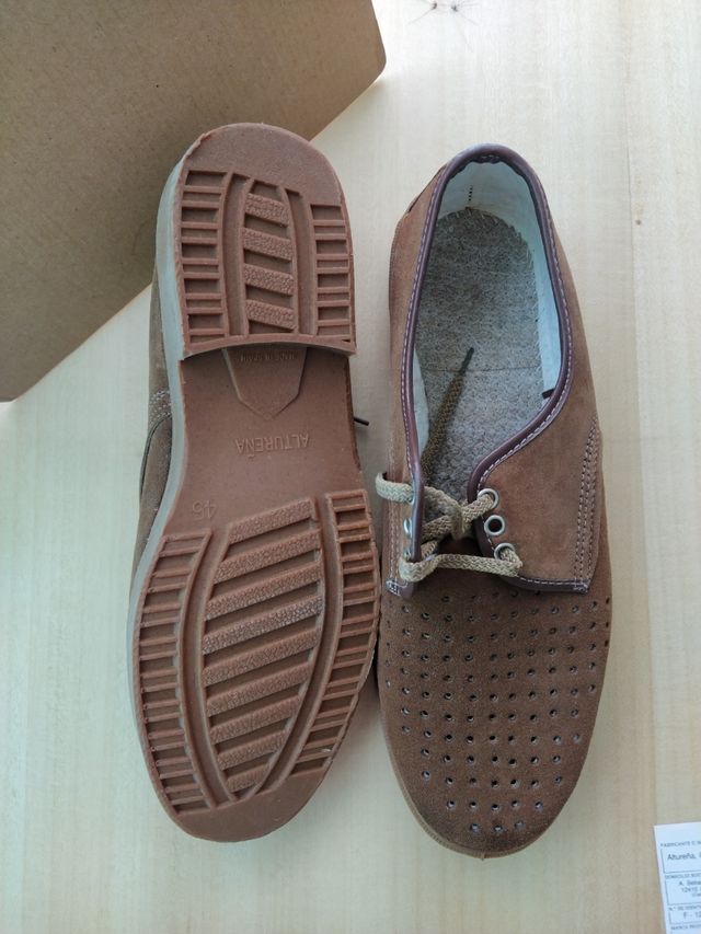 Zapatos de trabajo perforados - 45