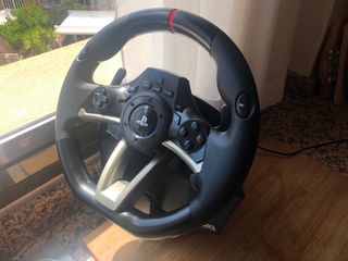 Volante HORI RWA RACING PS4 con soporte