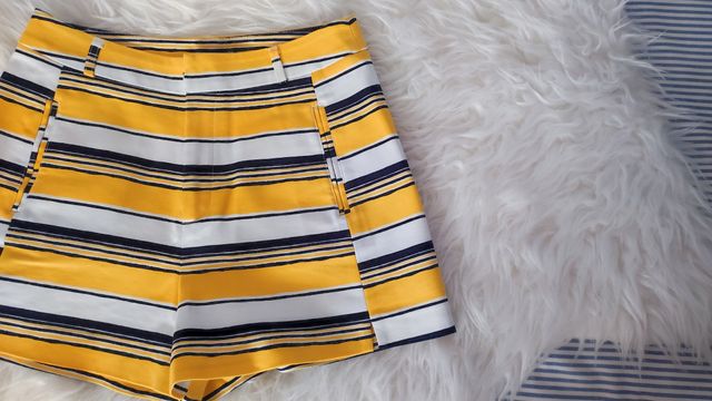 Shorts de rayas