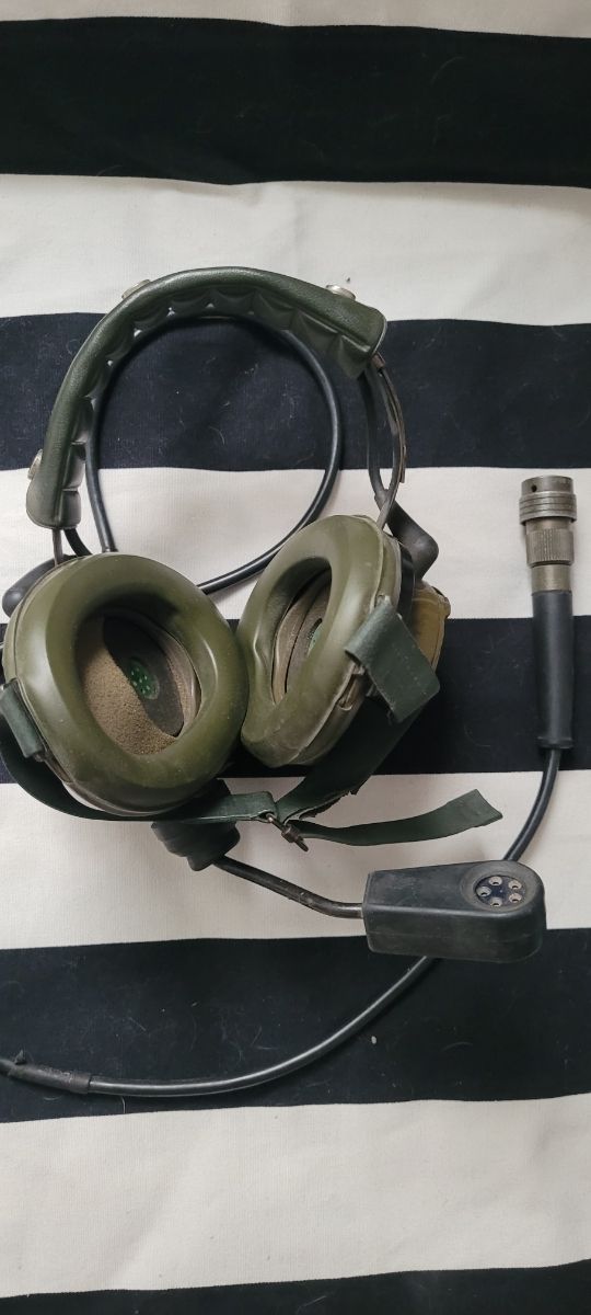 cascos+micro de tanque ejército ingles