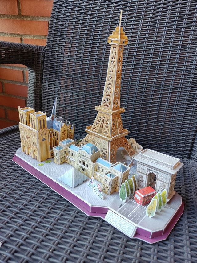 PUZZLE 3D CITY LINE DE PARIS