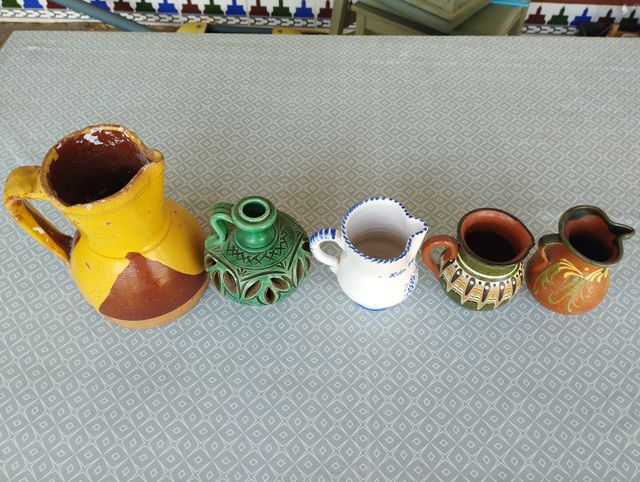Jarras de cerámica