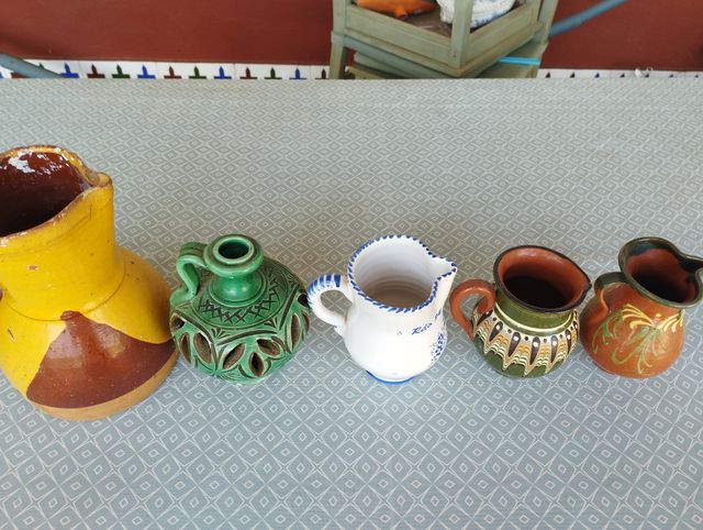 Jarras de cerámica