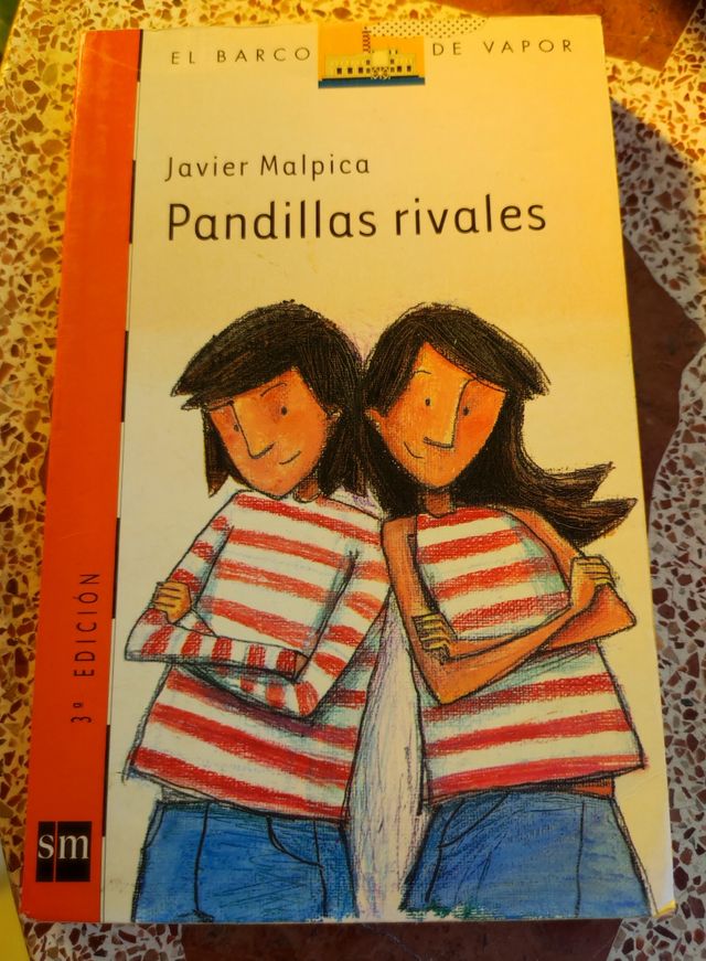 seis libros narrativa, todos 8 euros.uno 2 euros