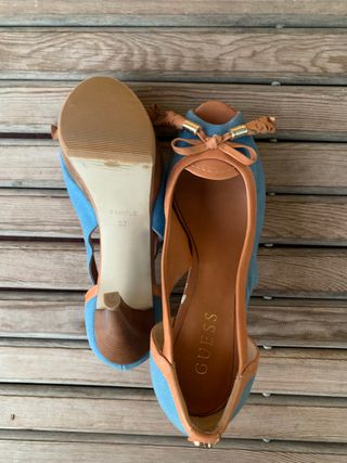 Preciosos zapatos Guess