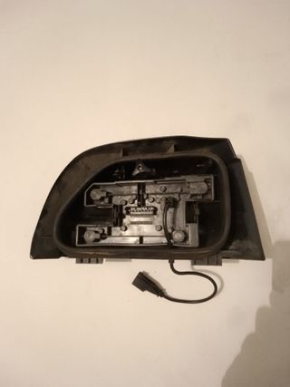 Piloto trasero Izdo. Renault Clio I (1991-94)