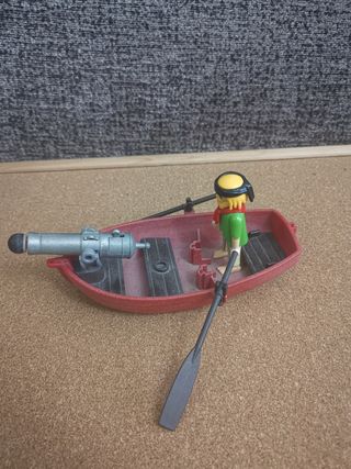 barca, cañon y pirata