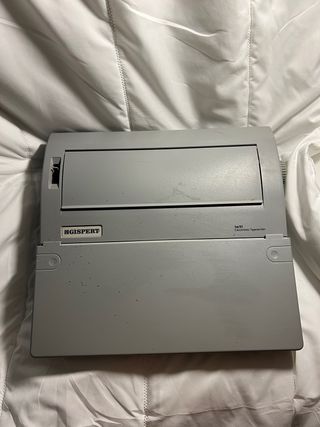 Máquina de escribir antigua GISPERT