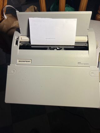 Máquina de escribir antigua GISPERT