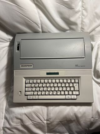 Máquina de escribir antigua GISPERT