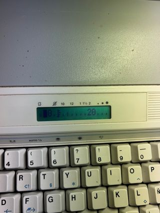 Máquina de escribir antigua GISPERT