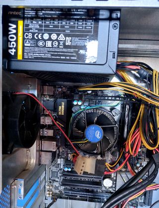 Torre con W11 e Office 21