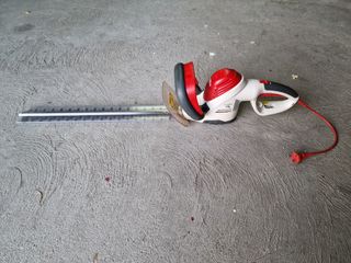 Cortasetos eléctrico 550W