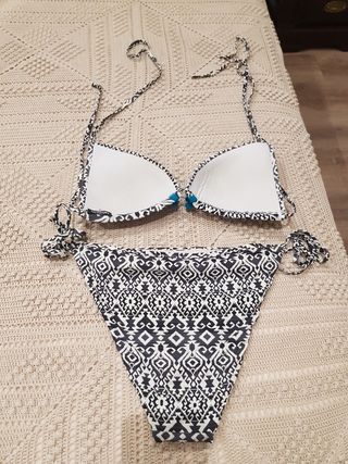 Bikini