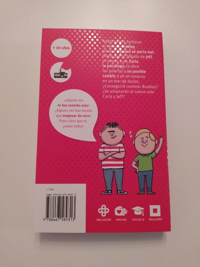 Hay un chico en el baño de las chicas