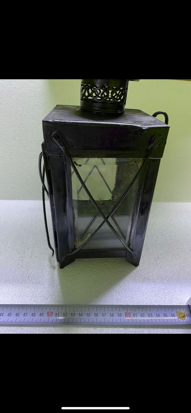 Faro antiguo de ferrocarril
