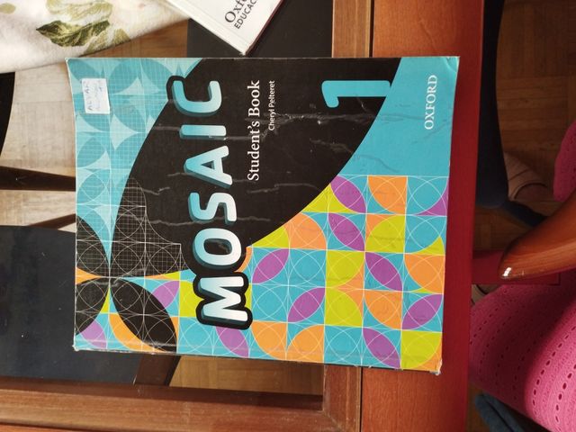 Inglés studenst book 1 mosaico