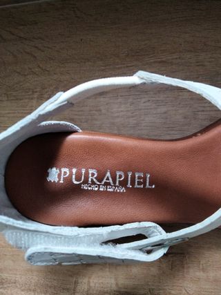 sandalia piel