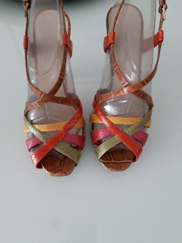 zapatos piel a estrenar c/tacón alto talla 37