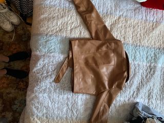 Cazadora cuero Stradivarius