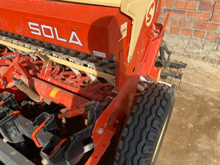 Sembradora Sola Eurosem 888