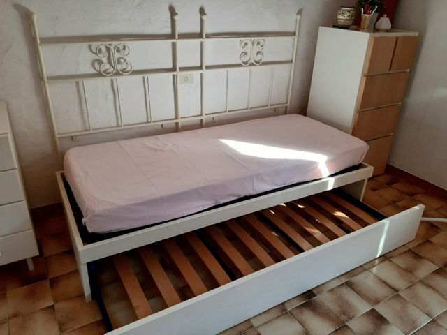 Divano letto singolo con letto estraibile