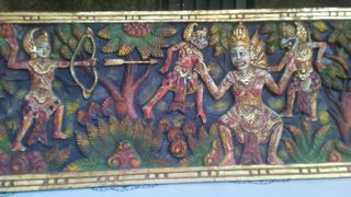 Mural policromado de Indonesia