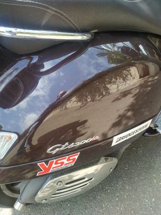 Vespa Piaggio touring