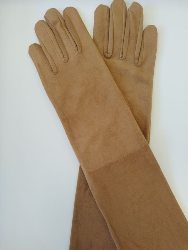 GUANTES ANTELINA MEDIOS CAMEL PIMENTON CEREMONIA