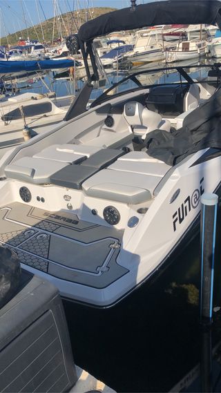 Mecánico barcos