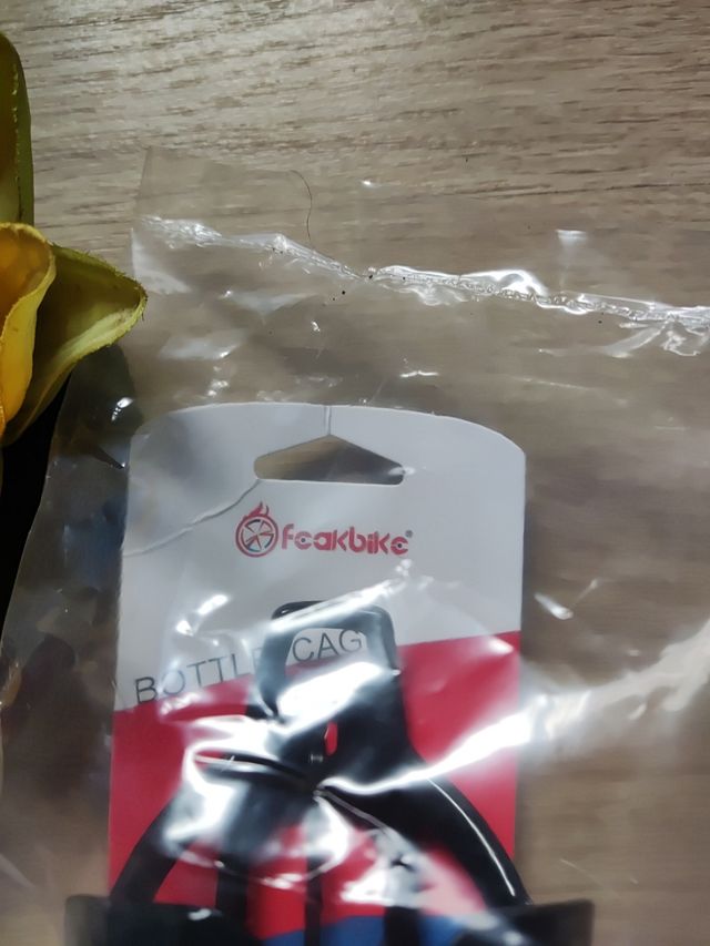 Portabotella bici Feakbike.