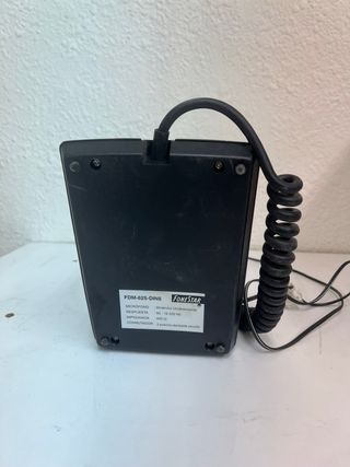 Micrófono dinámico de sobremesa FONESTAR FDM-625