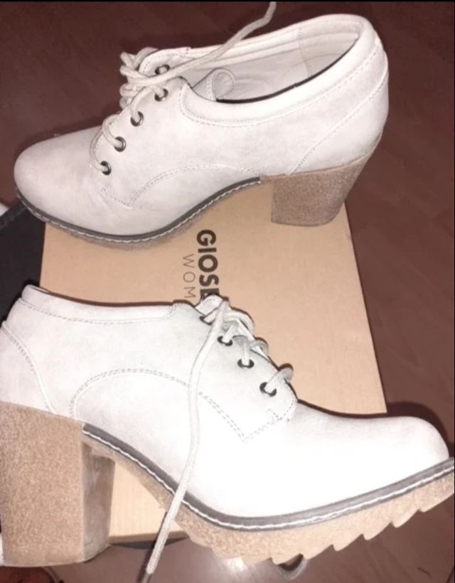 Botas otoño/invierno, unisex. Poco usadas