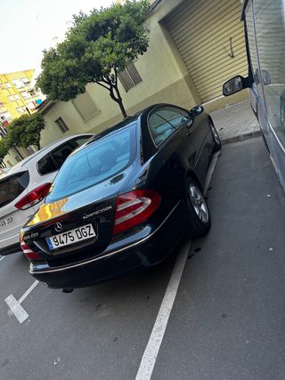 Mercedes-Benz  CLK 2004