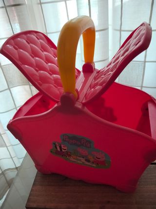 Cesta Peppa Pig y figura de George pig