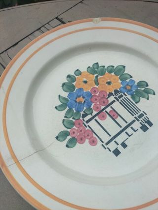 Platos de porcelana francesa Art Déco.