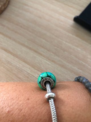 Dos charms Pandora cristal murano verde azulado