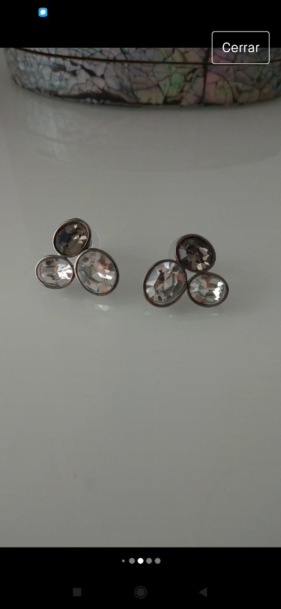 preciosos pendientes Swarovski