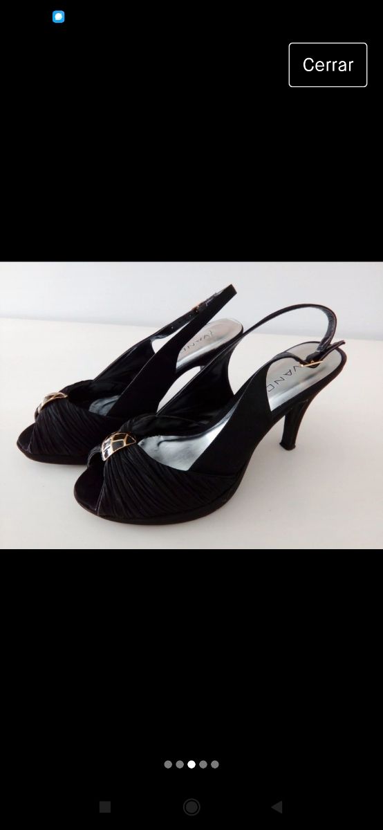 Zapatos negros de tacón 👠