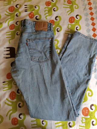Pantalón vaquero levi's 