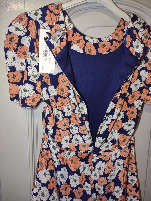 🌼 Vestido floral Rare London 🌼