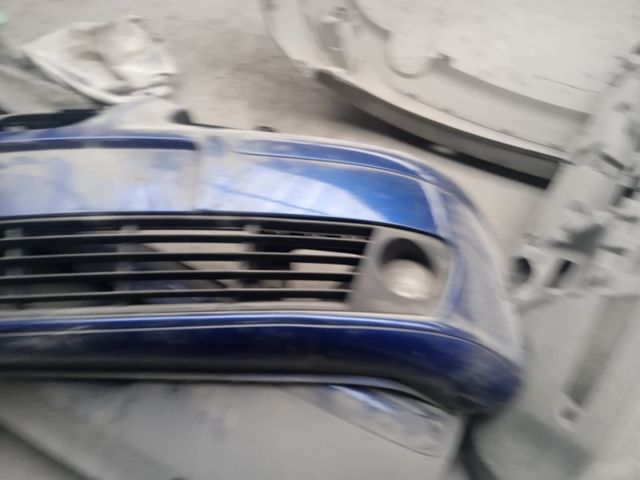 defensas delantera y trasera Seat Ibiza azul año 2