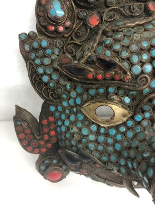 Rara mascara cobre asiatica  piedras vintage