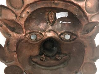 Rara mascara cobre asiatica  piedras vintage